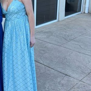 Selling prom dress!!!
